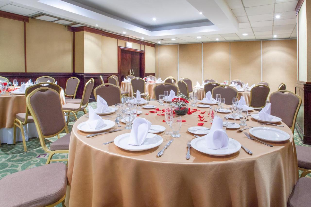 Crowne Plaza San Pedro Sula Hotel Luaran gambar